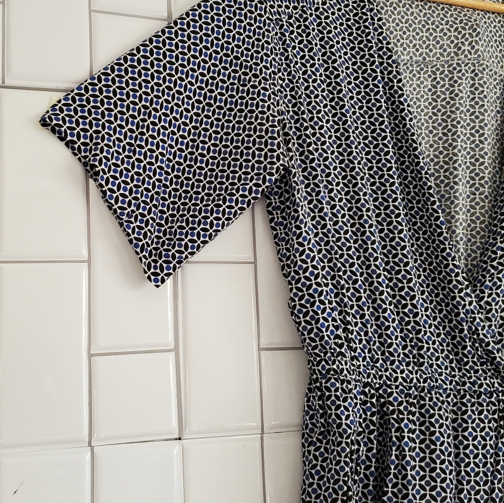 H&M Lightweight Short Sleeve Jumpsuit  Color(s) Bl - Picture 4 of 10